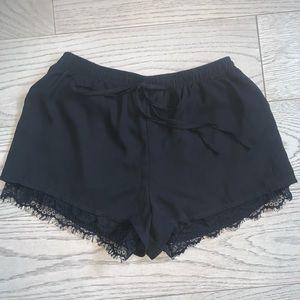 Lace trim shorts